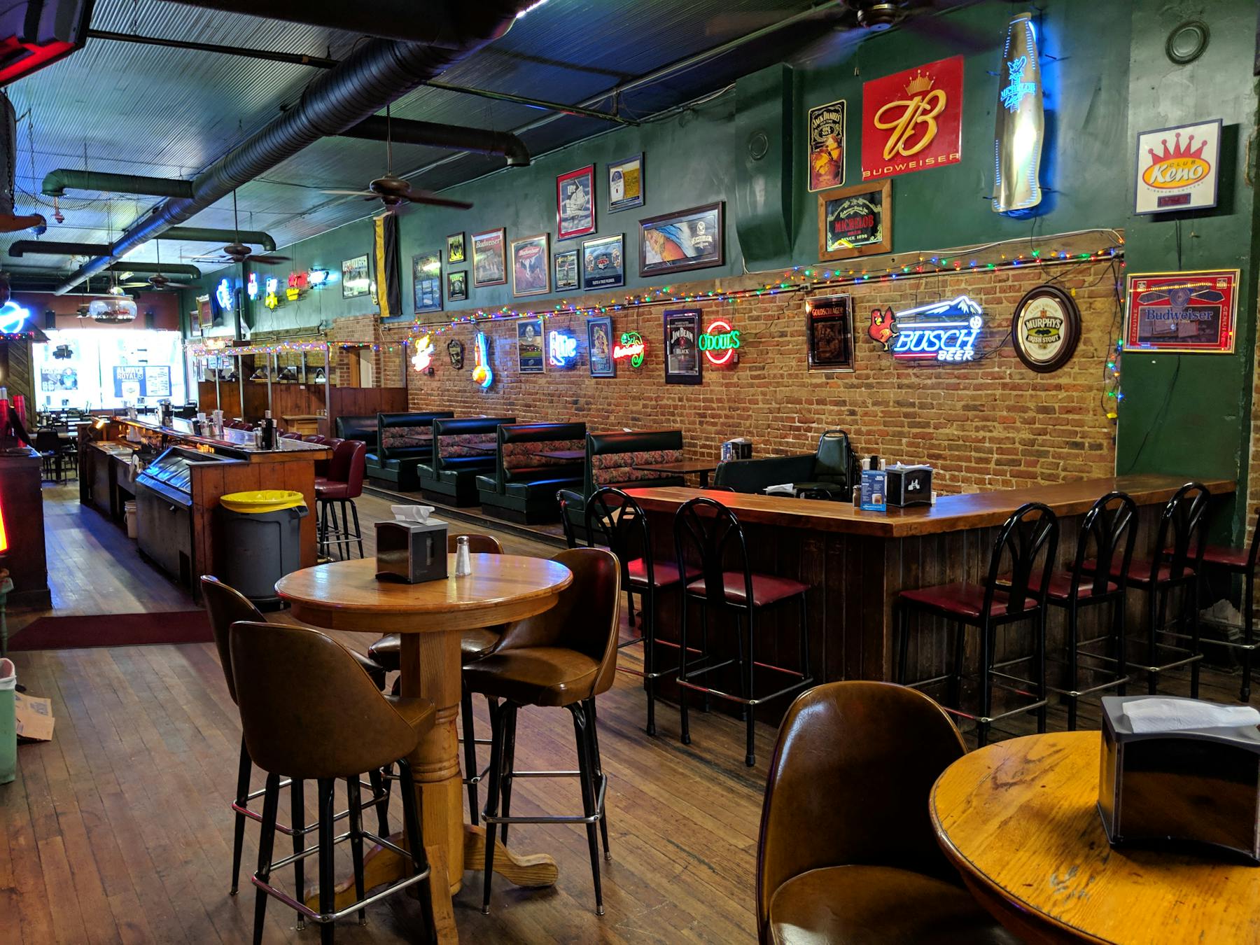 Internal view of restaurant